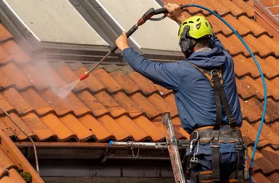 Démoussage et hydrofuge de toiture à Domvast